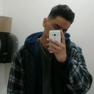 Meet your Posher, Javier